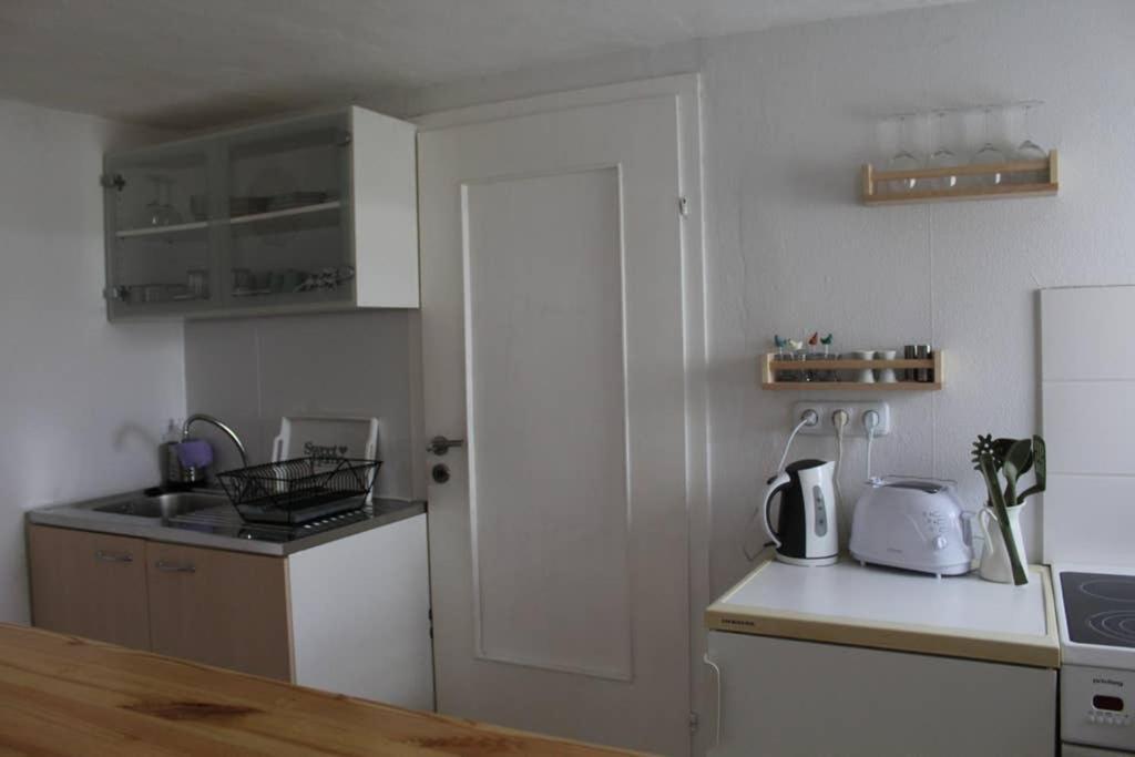 Ferienwohnung/Monteurwohnung Am Badesee Bei Kassel Ahnatal Exterior foto